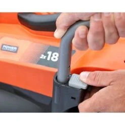 Black & Decker BLACK+DECKER BCMW3318N-XJ Grasmaaier - 18V - 33cm - Excl. Accu & Lader -Tuinmeubel Verkoop 1200x1200 374