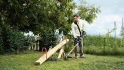 Bosch AFS 23-37 Bosmaaier - 950 W - Op Snoer - Incl. Mes En Draad -Tuinmeubel Verkoop 1200x675 15