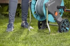 GARDENA - AquaRoll CleverRoll S Set Slangenwagen - Incl. 20 M Slang - Maximaal 40 M Opbergcapaciteit -Tuinmeubel Verkoop 1200x799 41