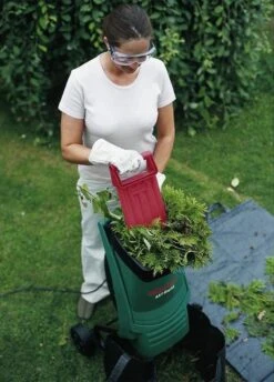 Bosch AXT Rapid 2200 Hakselaar - 2200 W - 90 Kg/u -Tuinmeubel Verkoop 862x1200